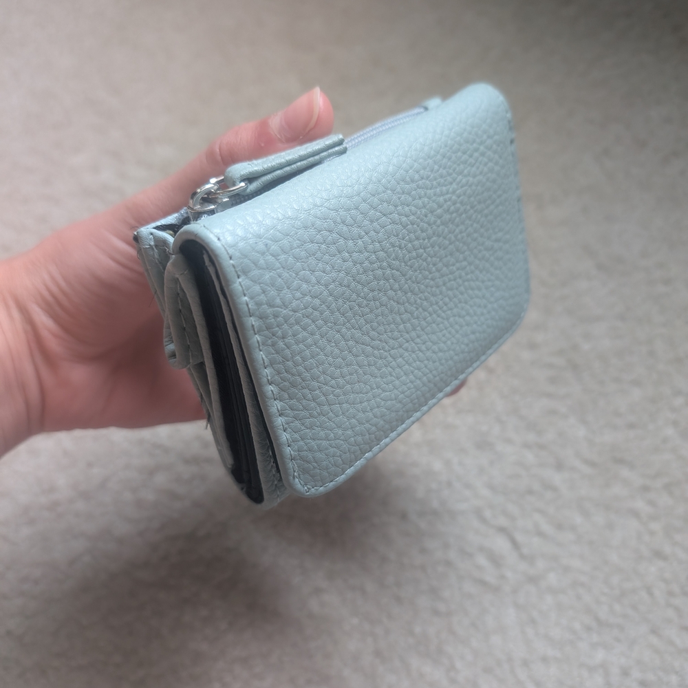 Elegant Light Blue Women's Wallet